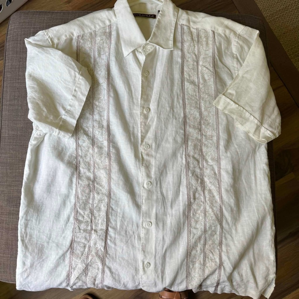 Cubavera Mens XL off White 100% Linen Embroidered Guayabera Short Sleeve Shirt